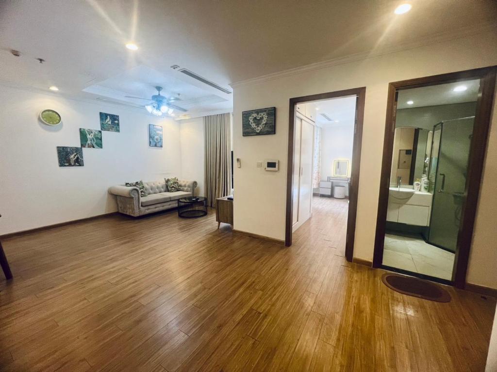BOM HOMES- VINHOMES TIMES CITY- 1BR- COZY APt