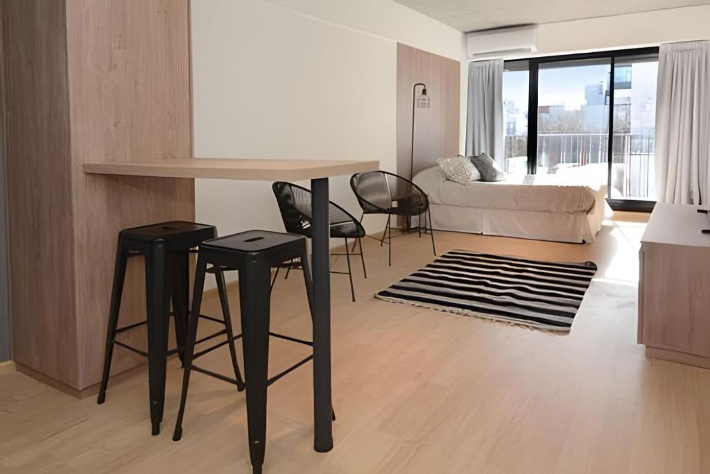 Soler Art Studios - Room 73 - 4