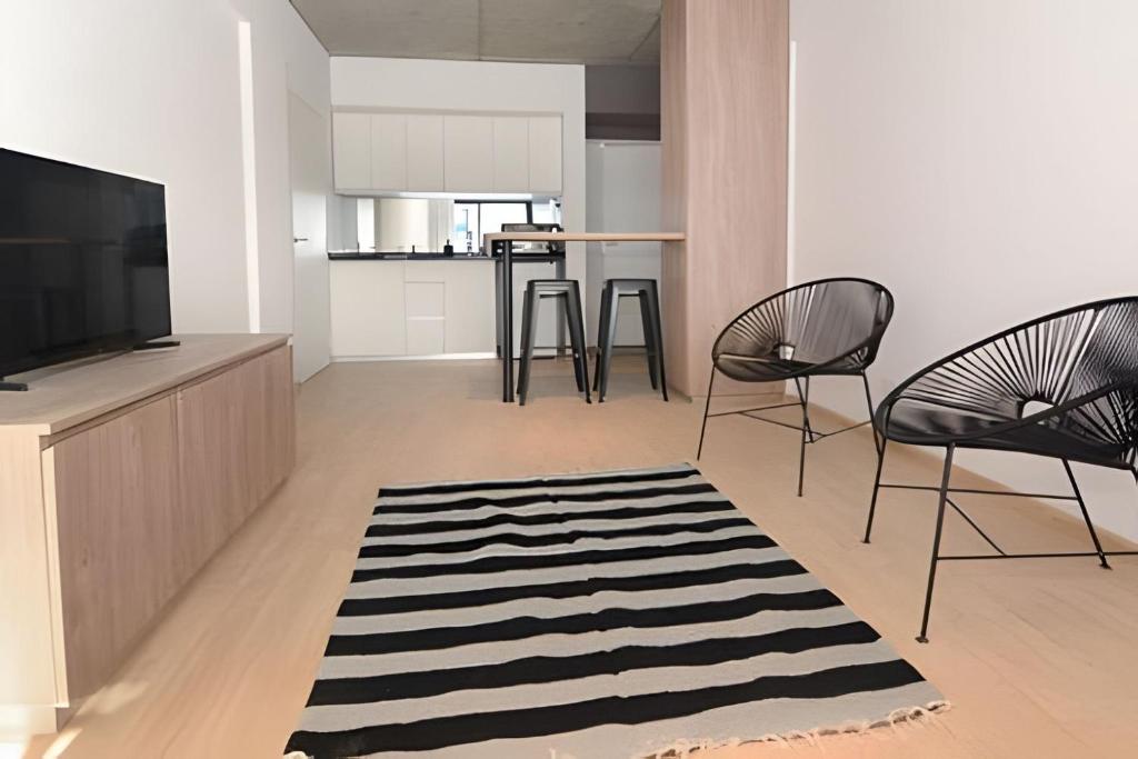 Soler Art Studios - Room 73 - 5