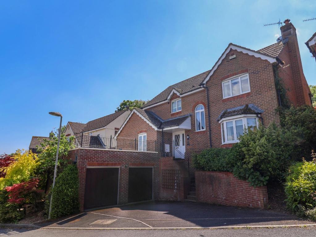 Lyme Bay View, Lyme Regis