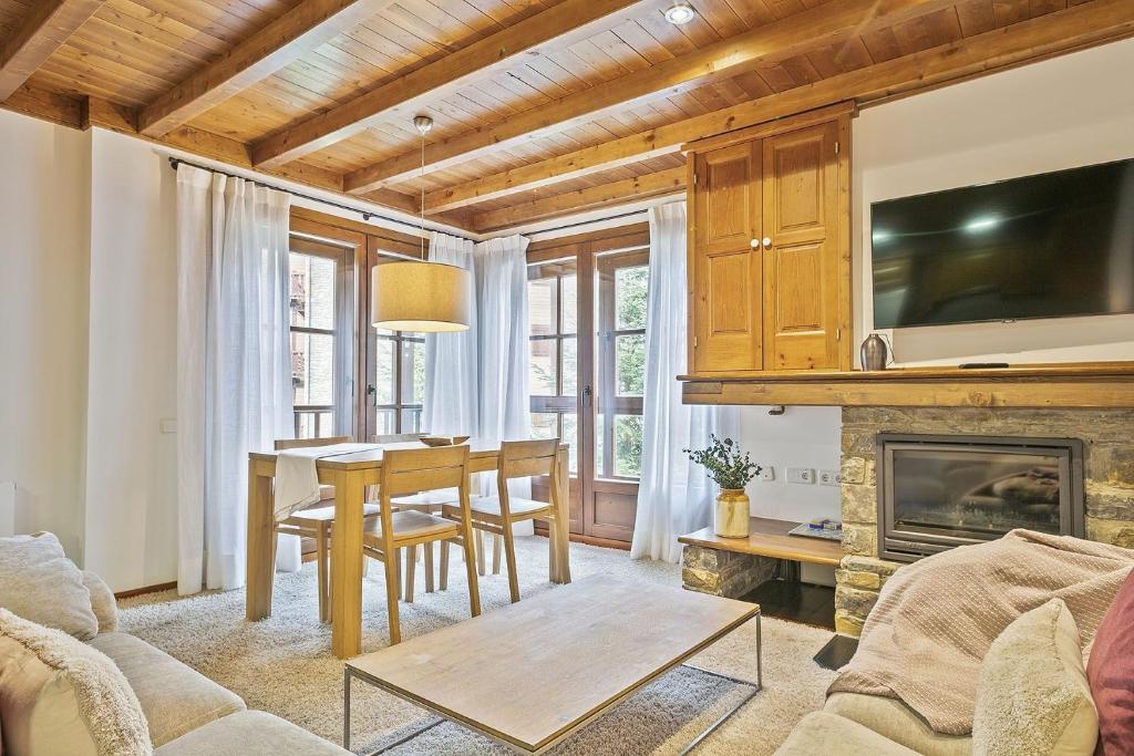 Luderna - Apartamento Val de Ruda A4 Montpius, Baqueira-Beret