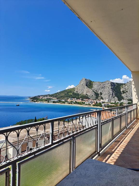 Apartman Leon, Omiš