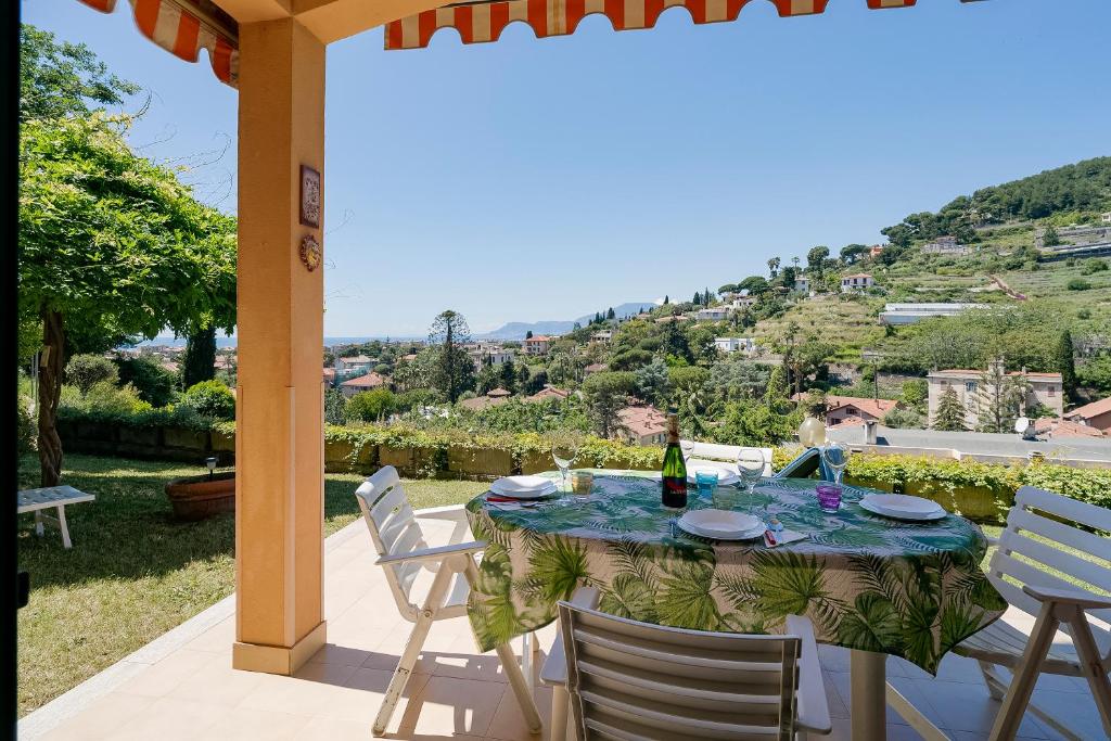 GuestHost - Into the Green! Bordighera Garden House - 2