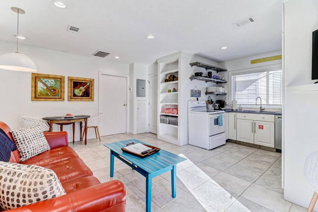 Coastal Cottage 214 - Large Ocean View Deck - Gas Grill, Fernandina Beach