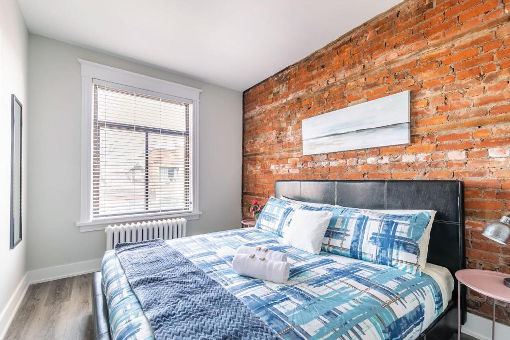 1BR Apt in Hamilton's Best Neighbourhood, Hamilton