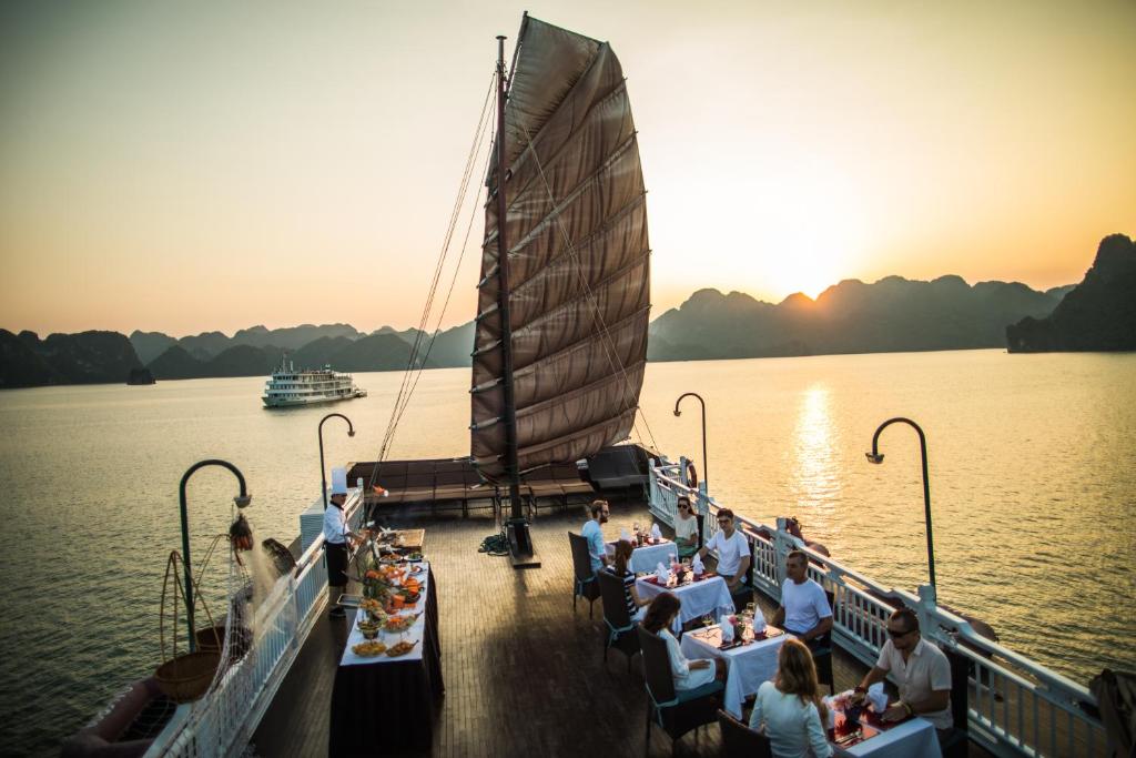 Bhaya Halong Cruise