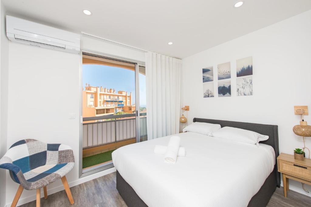 Monaco à pied - Spacieux appartement - Balcon - CA - 4