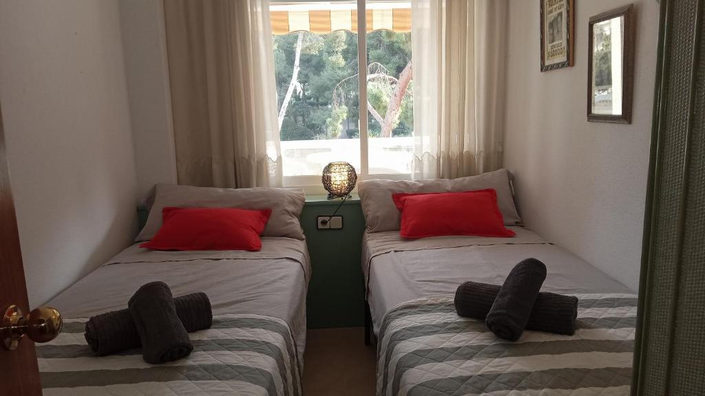 Salou Beach & Parking Apartment - 5