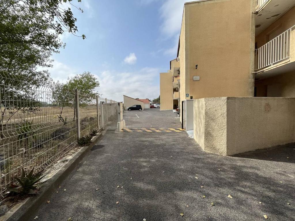 T2 Port St Cyprien Piscine, Clim, Parking, Animaux Ok - FR-1-106-39 - 4