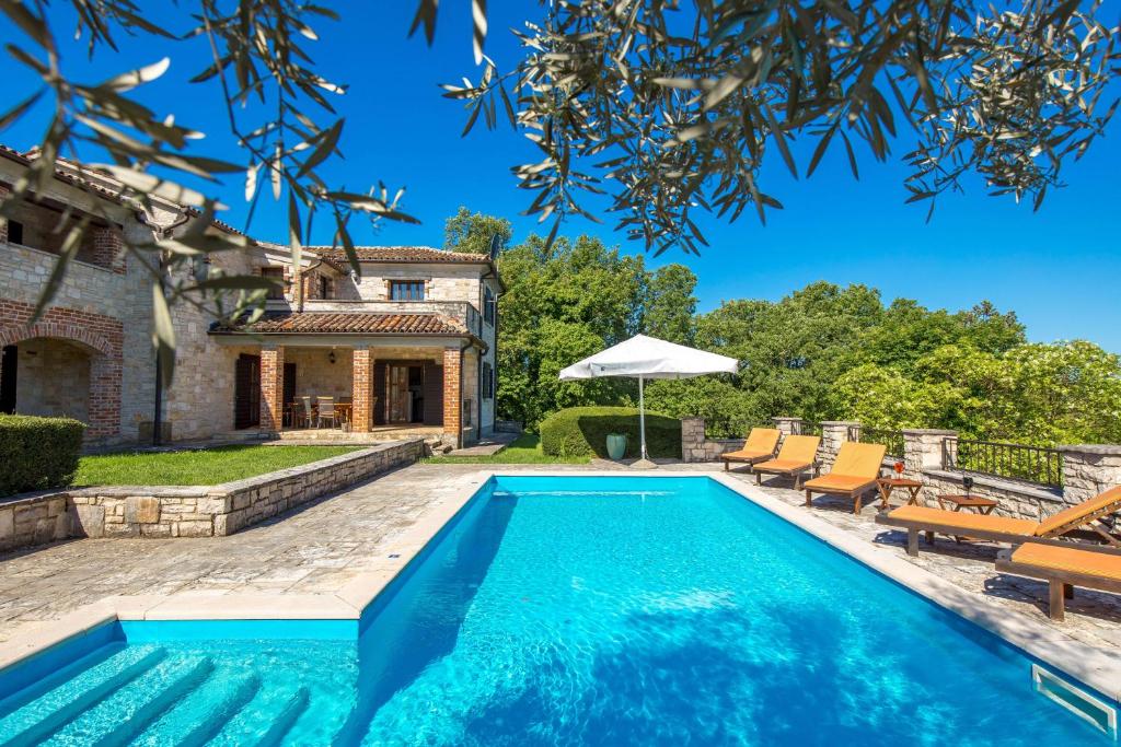 Authentic Retreat in Lush Rural Istria - Villa Fabina, Fabci