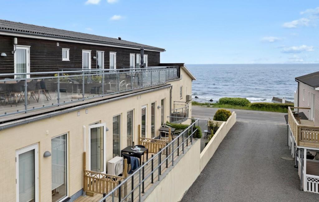 Amazing Apartment In Allinge With Wifi, Allinge