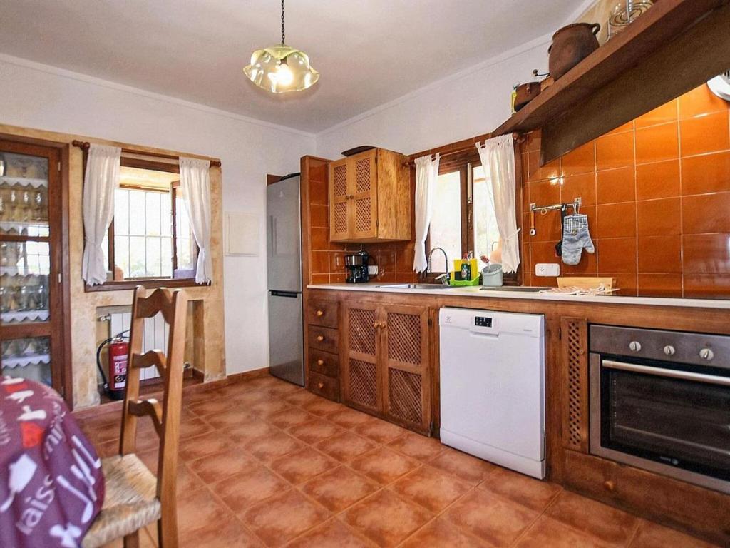 Finca in Alcudia with Pool near Playa MorerVermell - 3