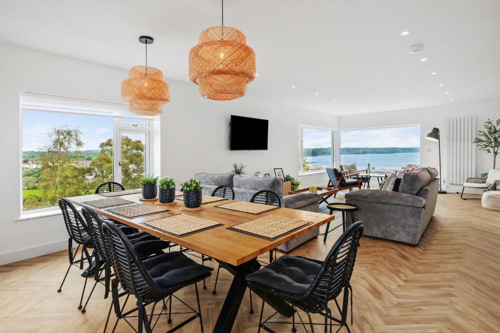 Pen Gar - Sea Views EV Charger, Saundersfoot