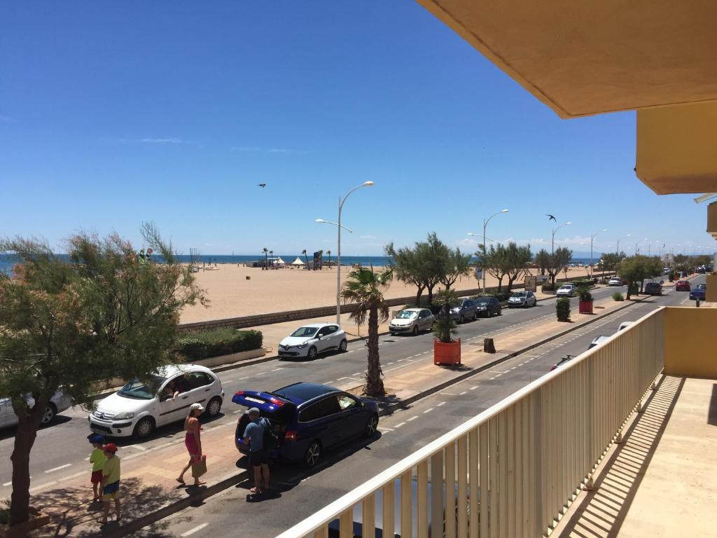 Front de mer 100m2 Vue magnifique, balcon, jardin, garage - 2
