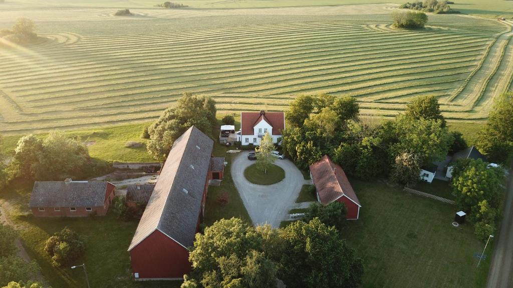 Almbacka gård, Kävlinge