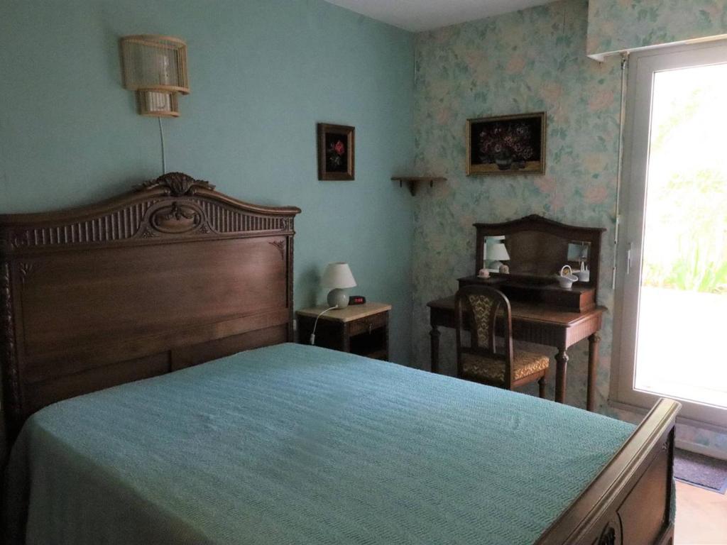 Appartement T2 à Royan - Plage de Pontaillac - 2 adultes/2 enfants, terrasses, parking, proche commerces - FR-1-738-32 - 4
