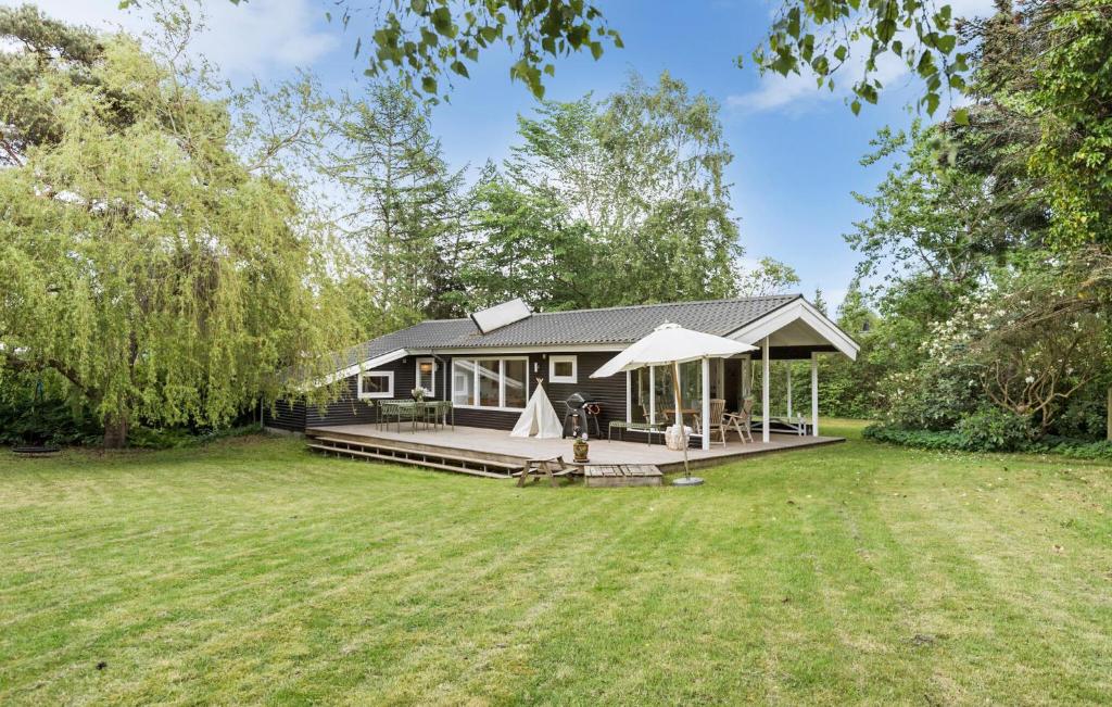 Cozy Home In Græsted With Kitchen, Græsted