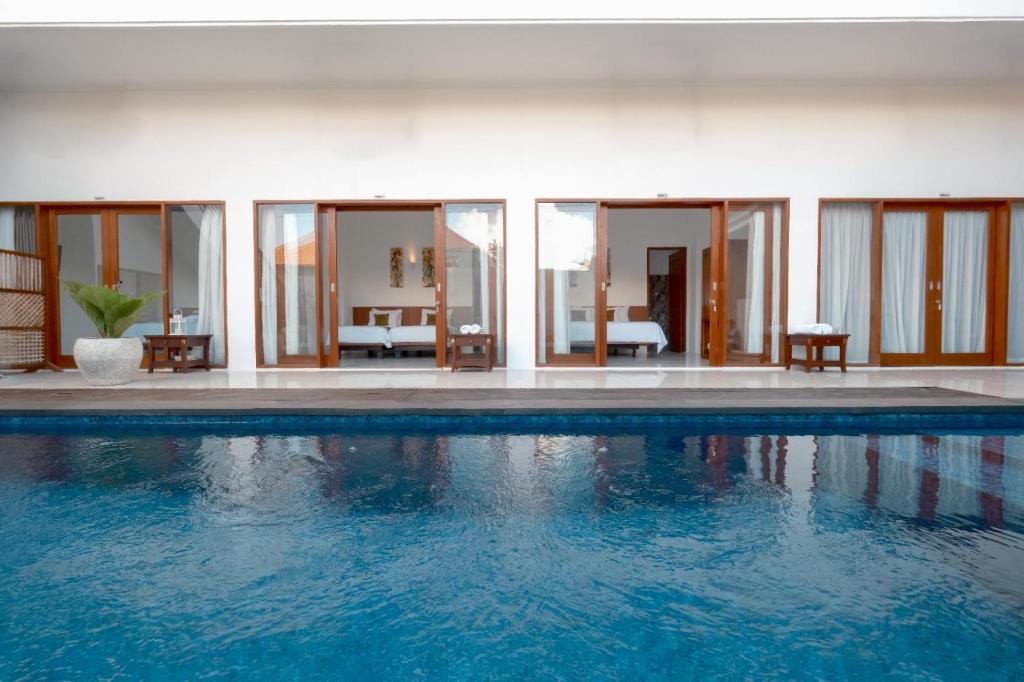 Blessing Bali, Uluwatu