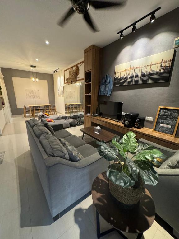 Monde Residence Block C Number 21, Batam Centre, Sengkuang