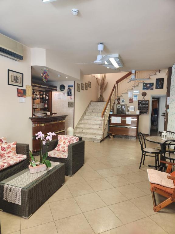Hotel Clan Rimini - 4