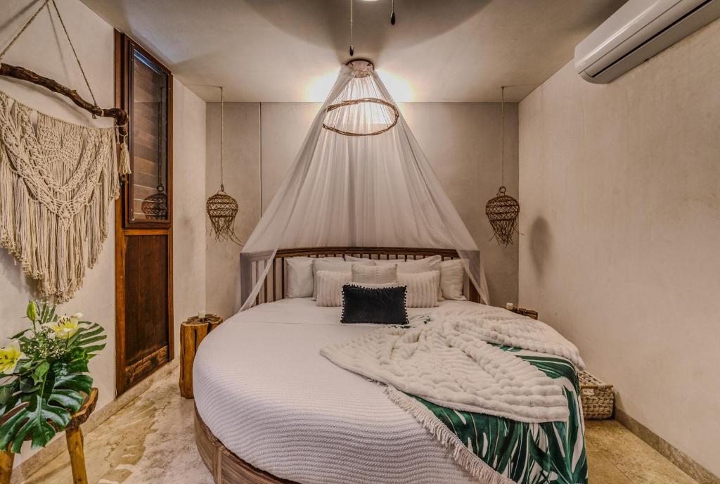 Exclusive 1BR in Tulum Jungle Private Pool SPA - 5