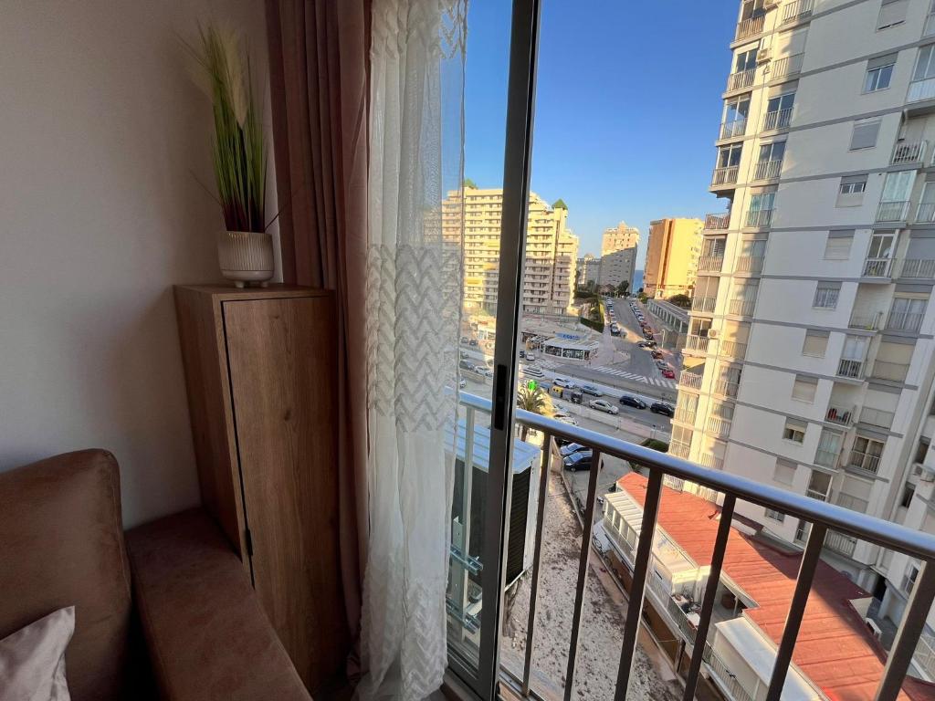 Calpe apartamento renovado a 3 min de la playa ,wifi,aire,parking,vistas comunitario - 4