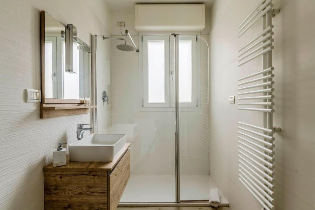 Brand new 3 bedrooms apartment in Navigli area - 2