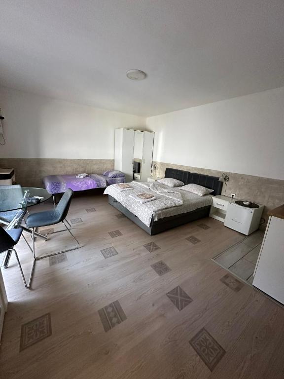 Relax apartmani, Kragujevac