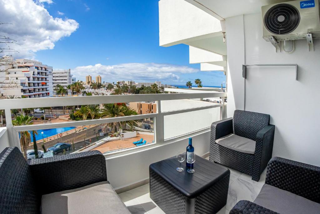 Ponderosa Central Beach Studio, Playa Fañabe