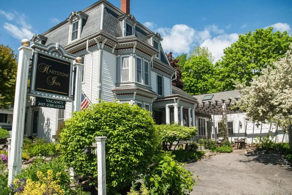 Hartstone Inn，位于卡姆登的酒店