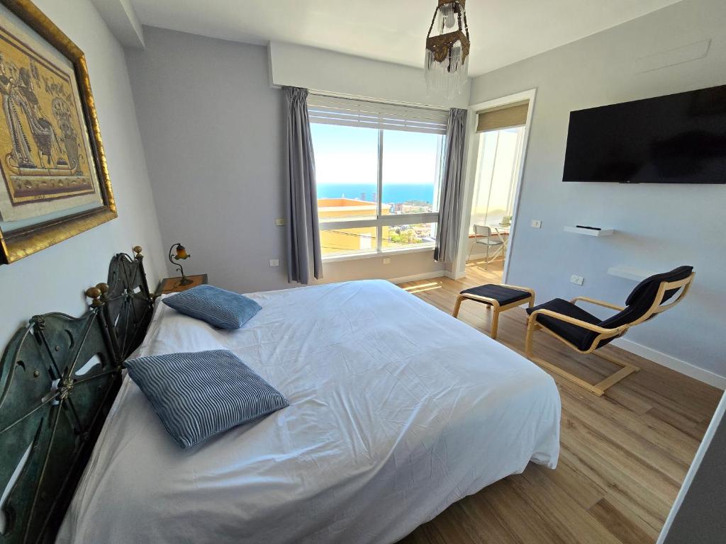 Home2Book Las Vistas Stay, Sea & Santa Cruz Views - 2