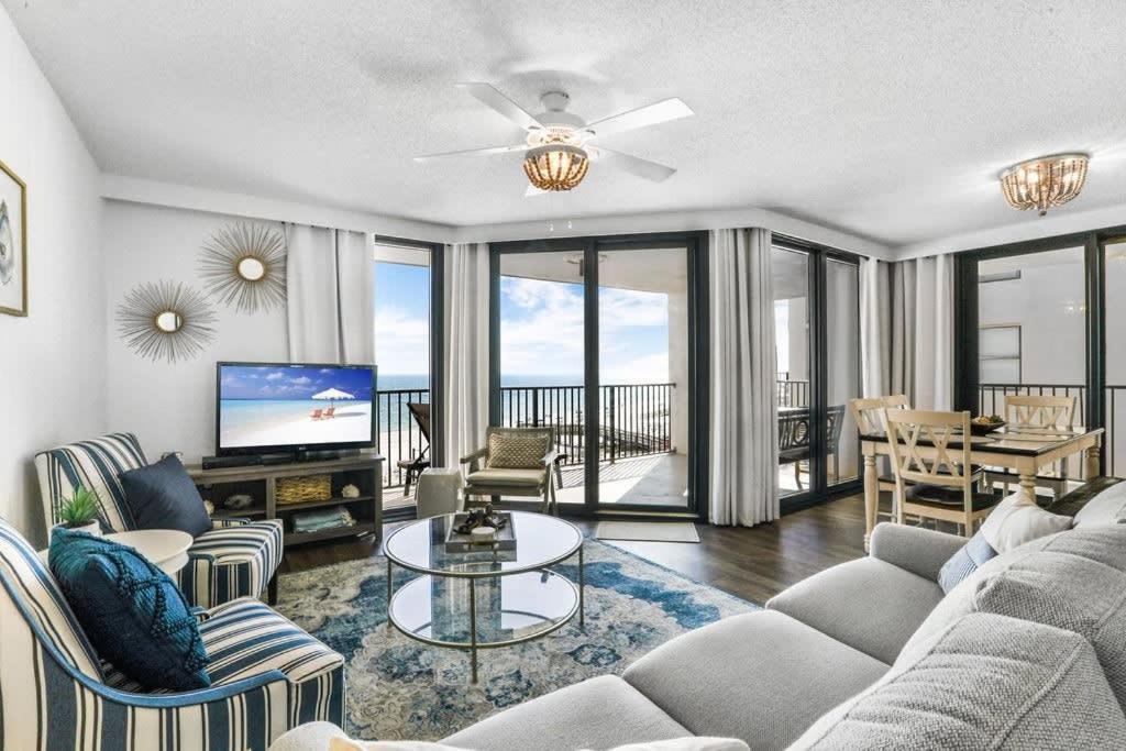 Phoenix III 3031 beachfront end-unit, Orange Beach