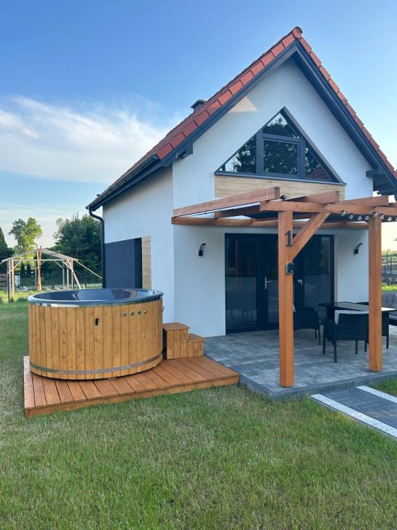 Dom z balią, Mikołajki