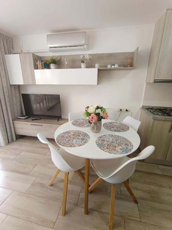 Apartamento Margarita con piscina en Playa Honda, Playa las Américas - 2