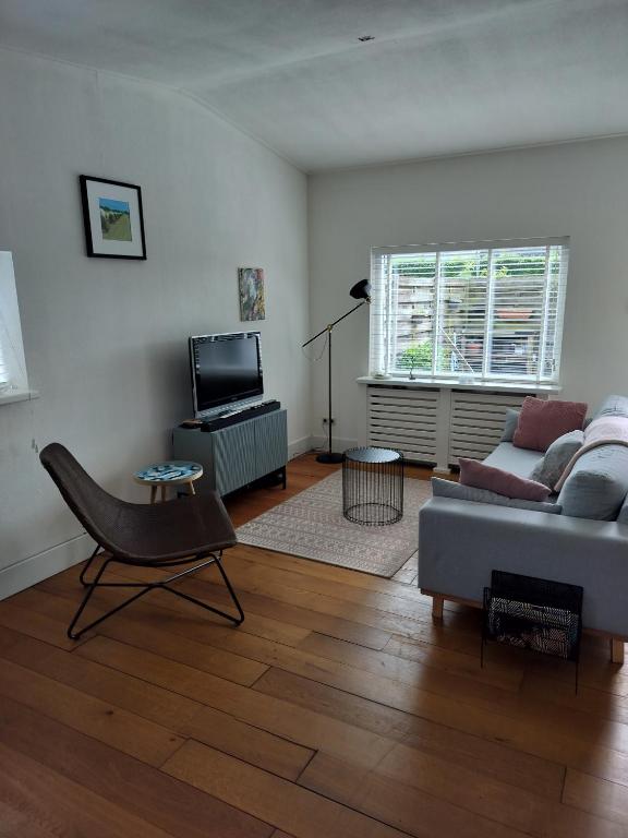 Solstice, quiet cottage in Bruinisse, Zeeland, Bruinisse