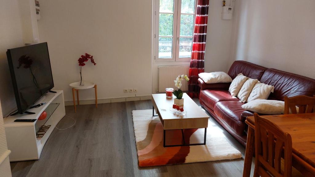 Bièvres Centre - Appartement Fleur de Lys, Bièvres