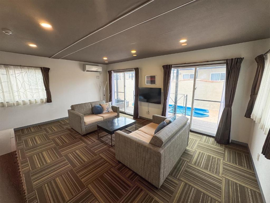 Ocean's Resort Villa Vorla