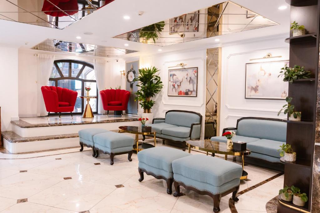 Hồng Vận Hotel