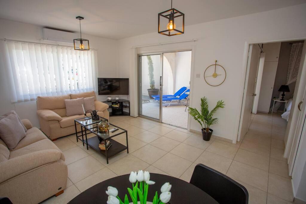 estéa - Rhea's Cozy 1 Bedroom Apartment, Pafos