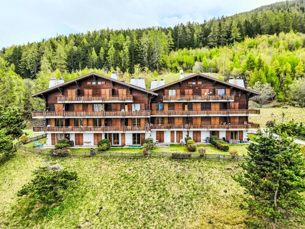 Apartment Chamois AZ10 by Interhome - 2