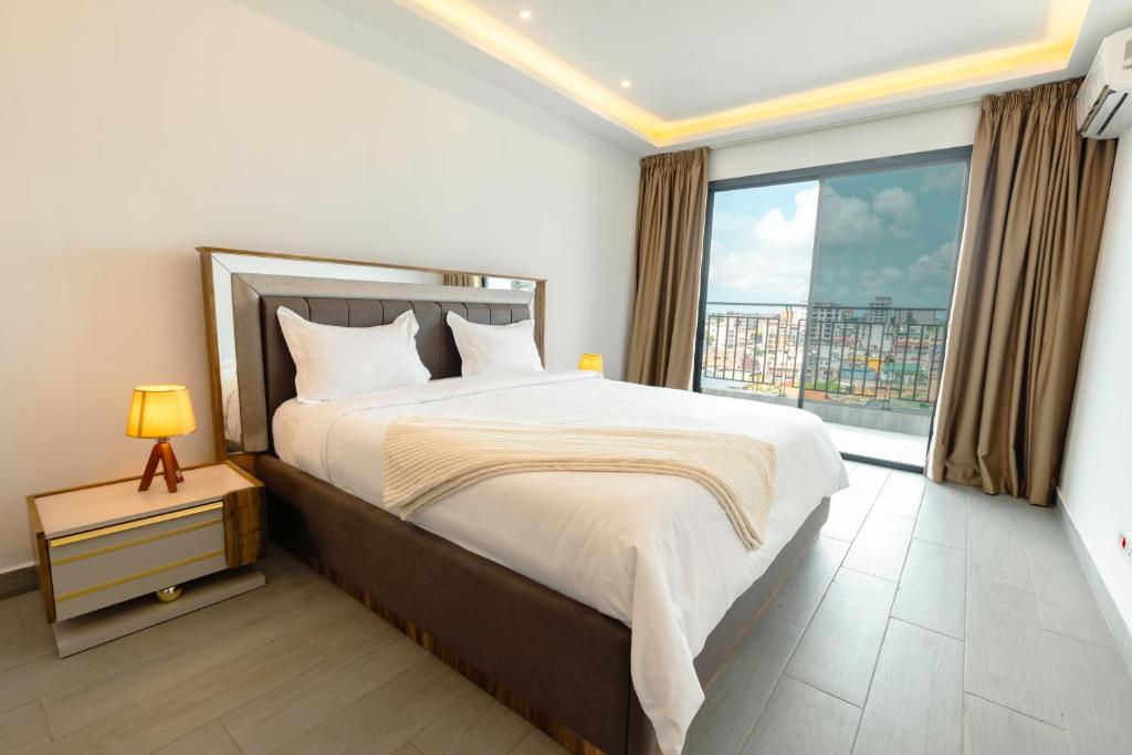 Lumina Suites, Abidžan