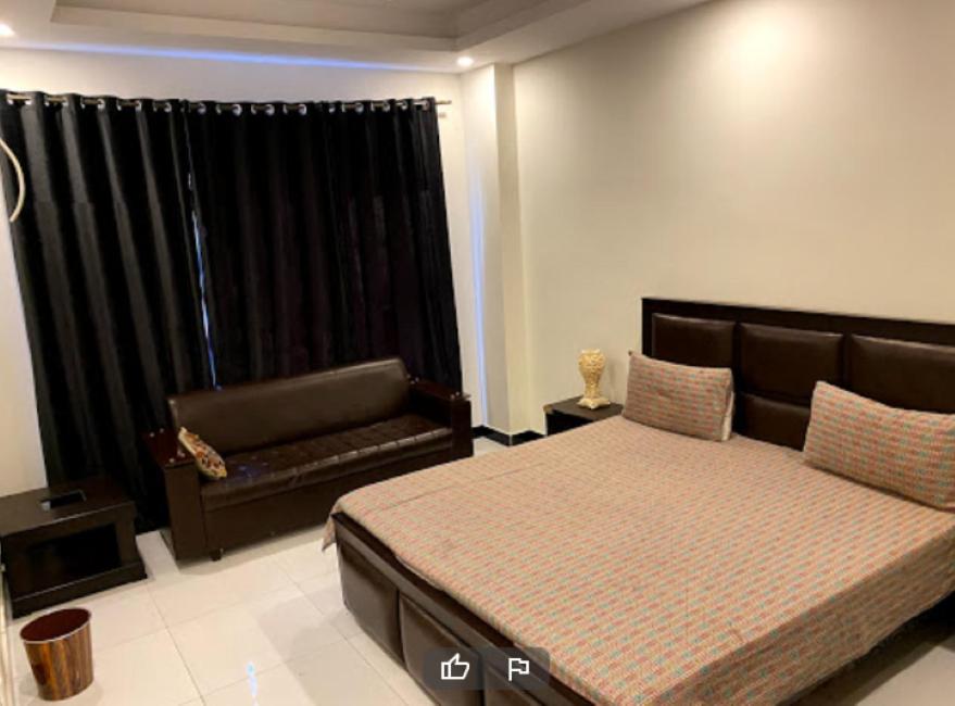 Evergreen Inn, Rávalpindí