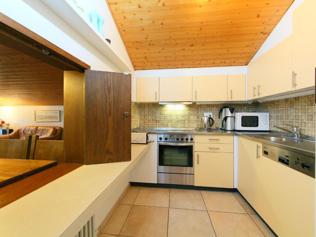 Apartment Ringstrasse Apt 423 by Interhome - 3