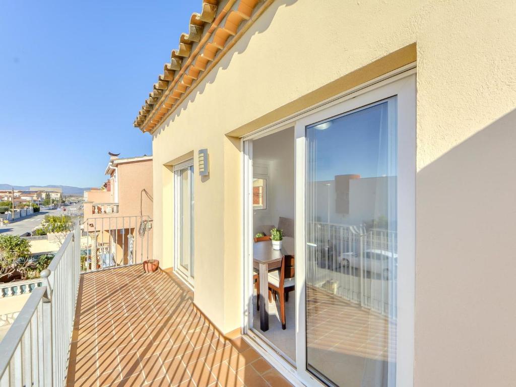 Apartment Puigmal by Interhome - 5