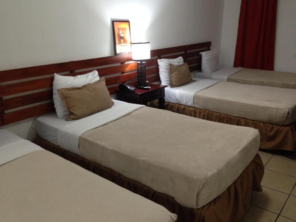 Family Room with King Bed and Two Bunk Bed