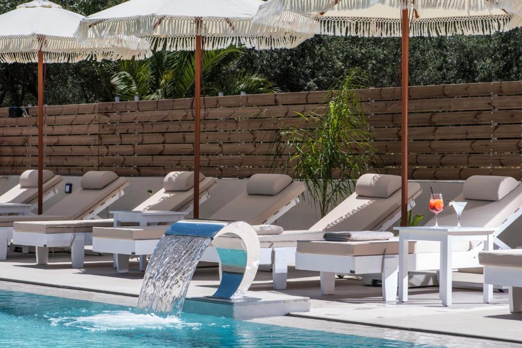 Meramaglia Hotel — Swimming pool in Malia