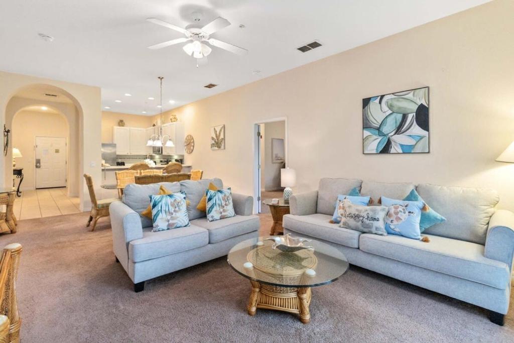 Bahama Bay third floor unit close to Disney, Kissimmee