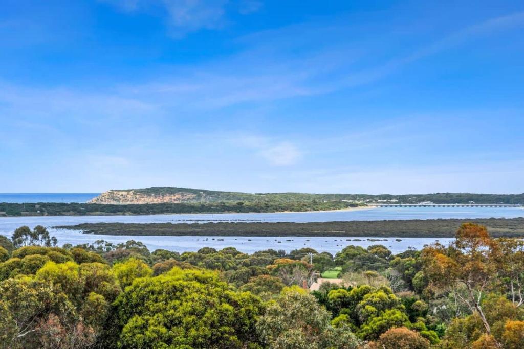 Mariners Retreat Unrivalled Ocean and River Views, Ocean Grove