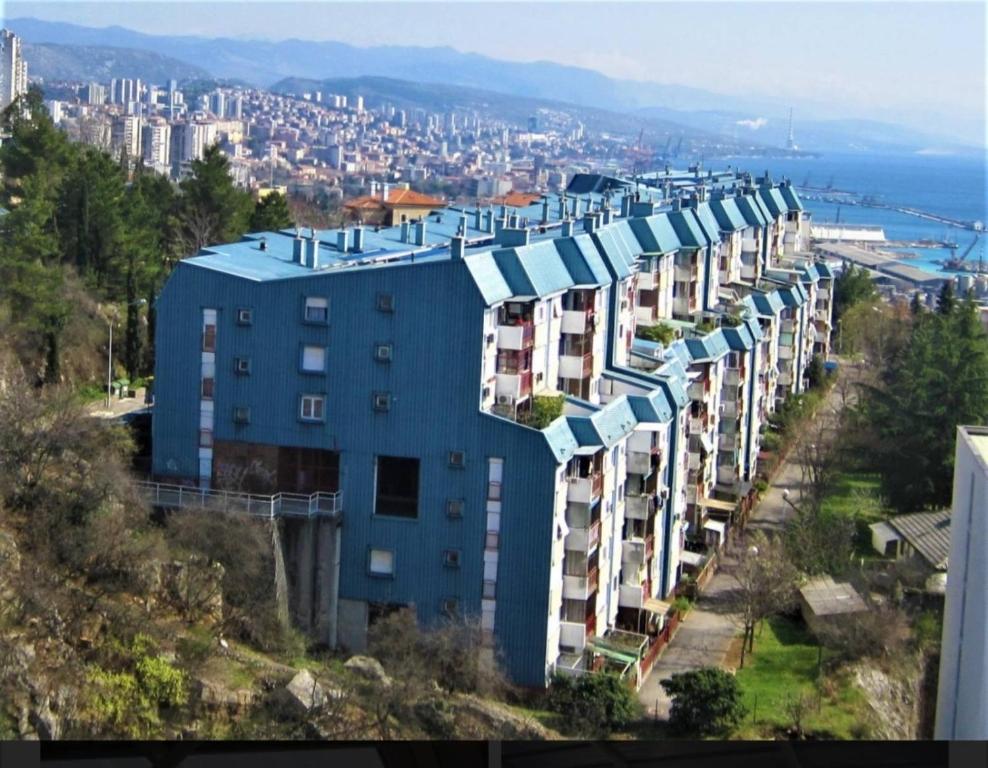 Apartments with WiFi Rijeka - 23246, Rijeka