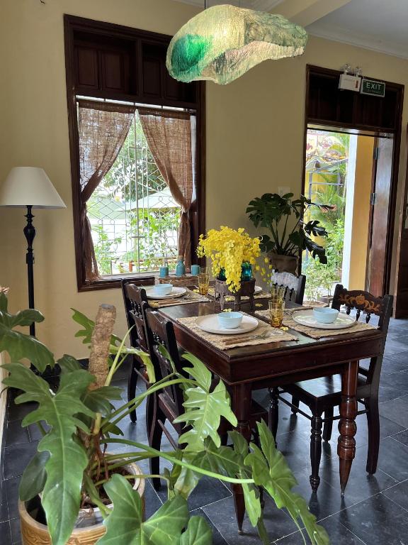 Pao Homes - Riverside House
